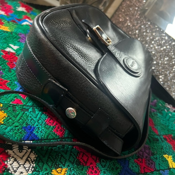 Vintage Del Rio Black Genuine Leather Saddle Crossbody Shoulder Bag - Picture 16 of 16